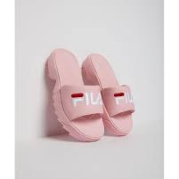 Fila Womens Disruptor Slide Sandal - Picture 2 of 11